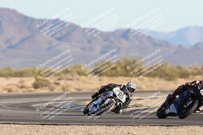 media/Dec-07-2025-CVMA (Sun) [[3e7d2de5dc]]/Race 16-Formula Middleweight/